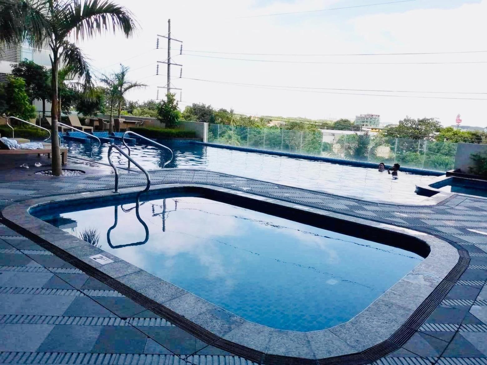 The Palladium- Serene Iloilo Esterno foto